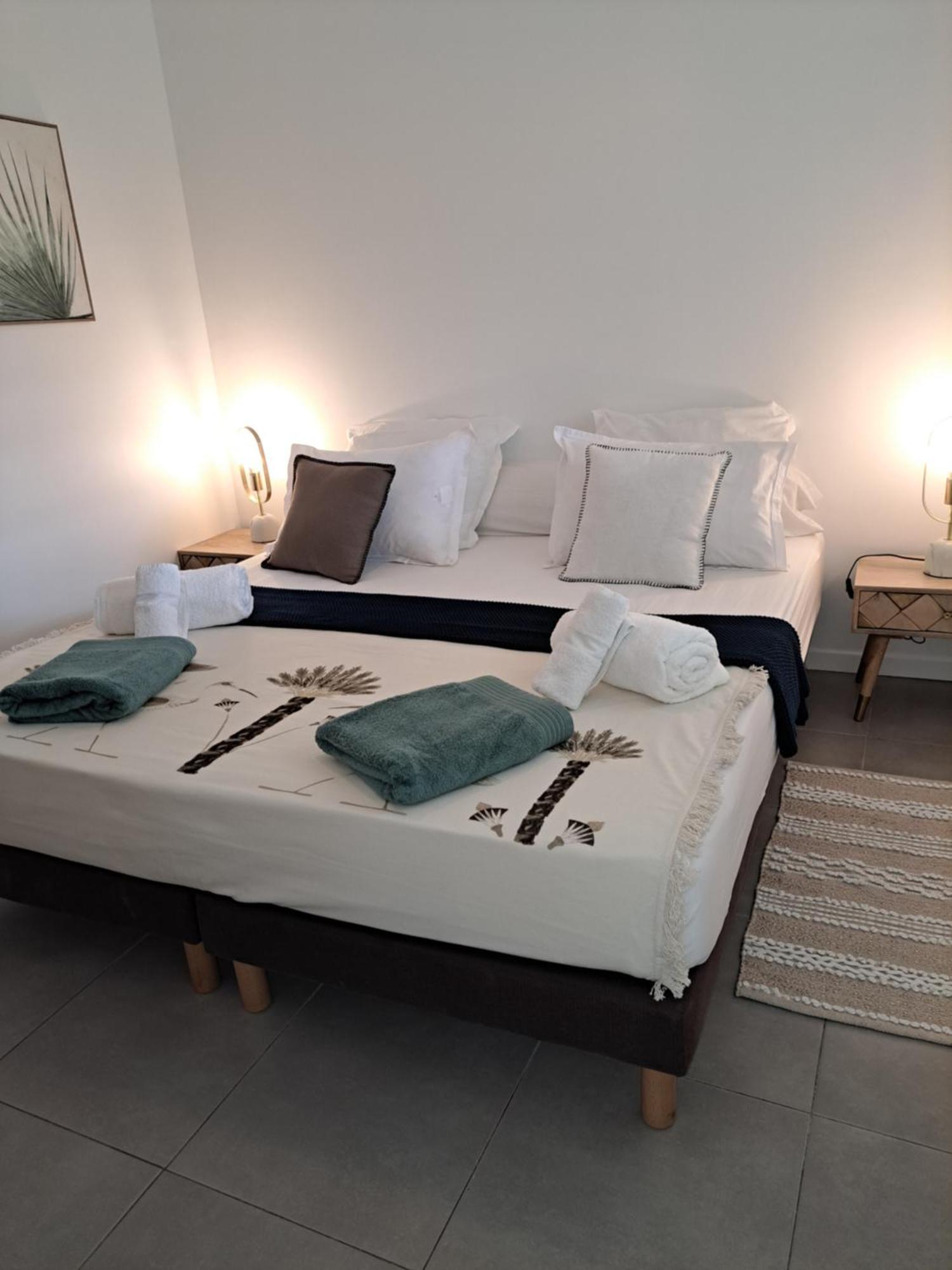 Les Villas Jalnas Logement Hateya 莱特鲁瓦西莱 外观 照片