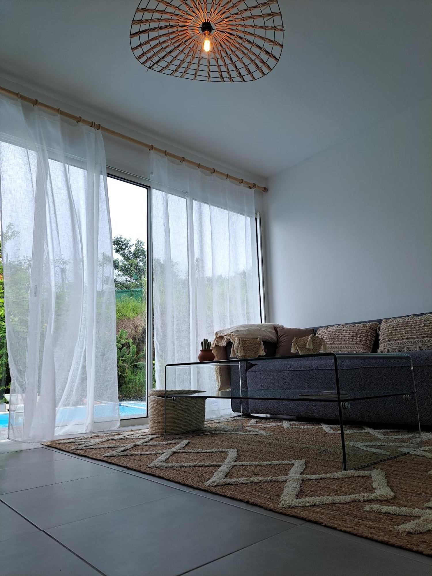 Les Villas Jalnas Logement Hateya 莱特鲁瓦西莱 外观 照片